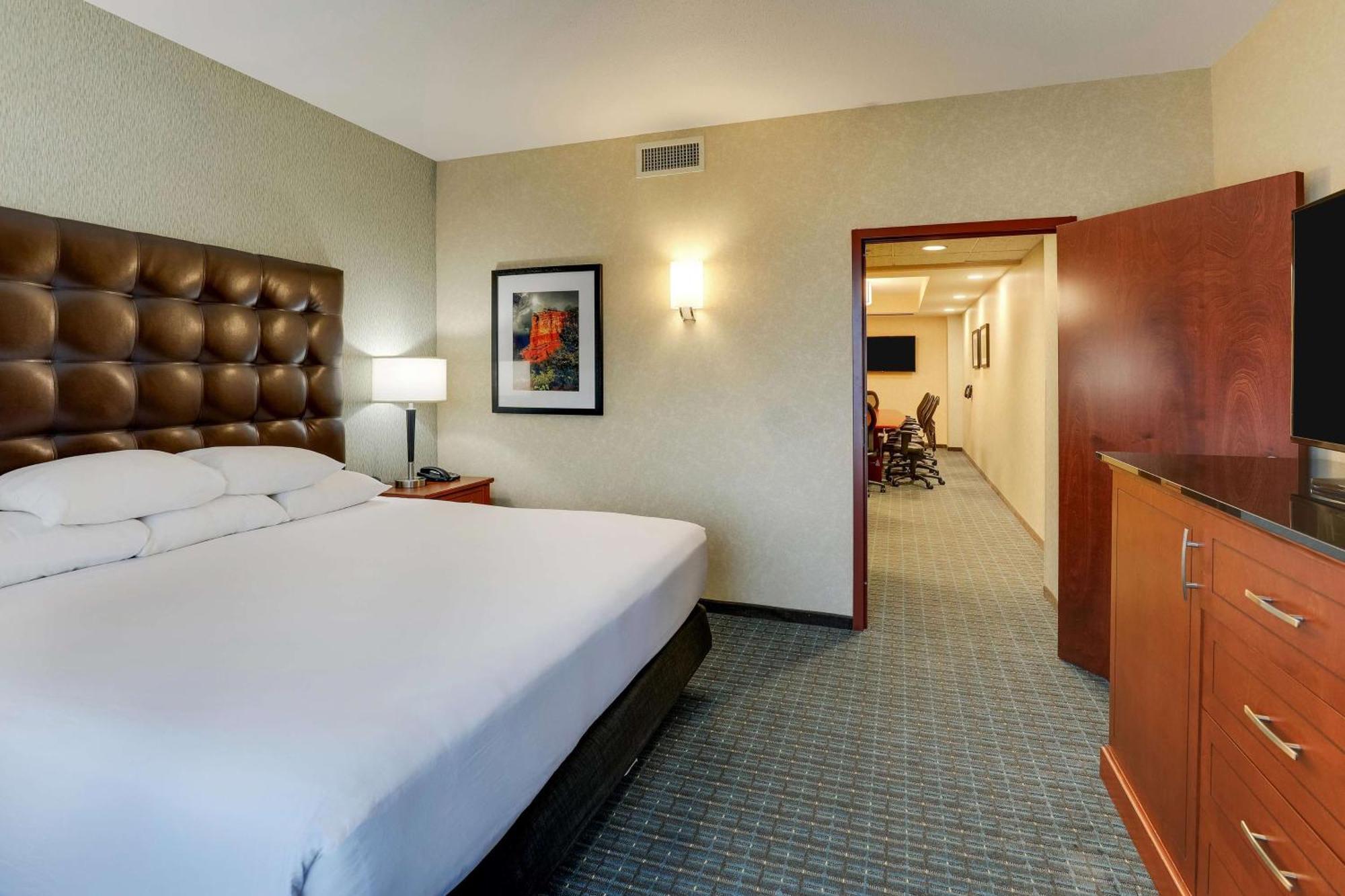 Drury Inn & Suites Phoenix Chandler Fashion Center Екстер'єр фото