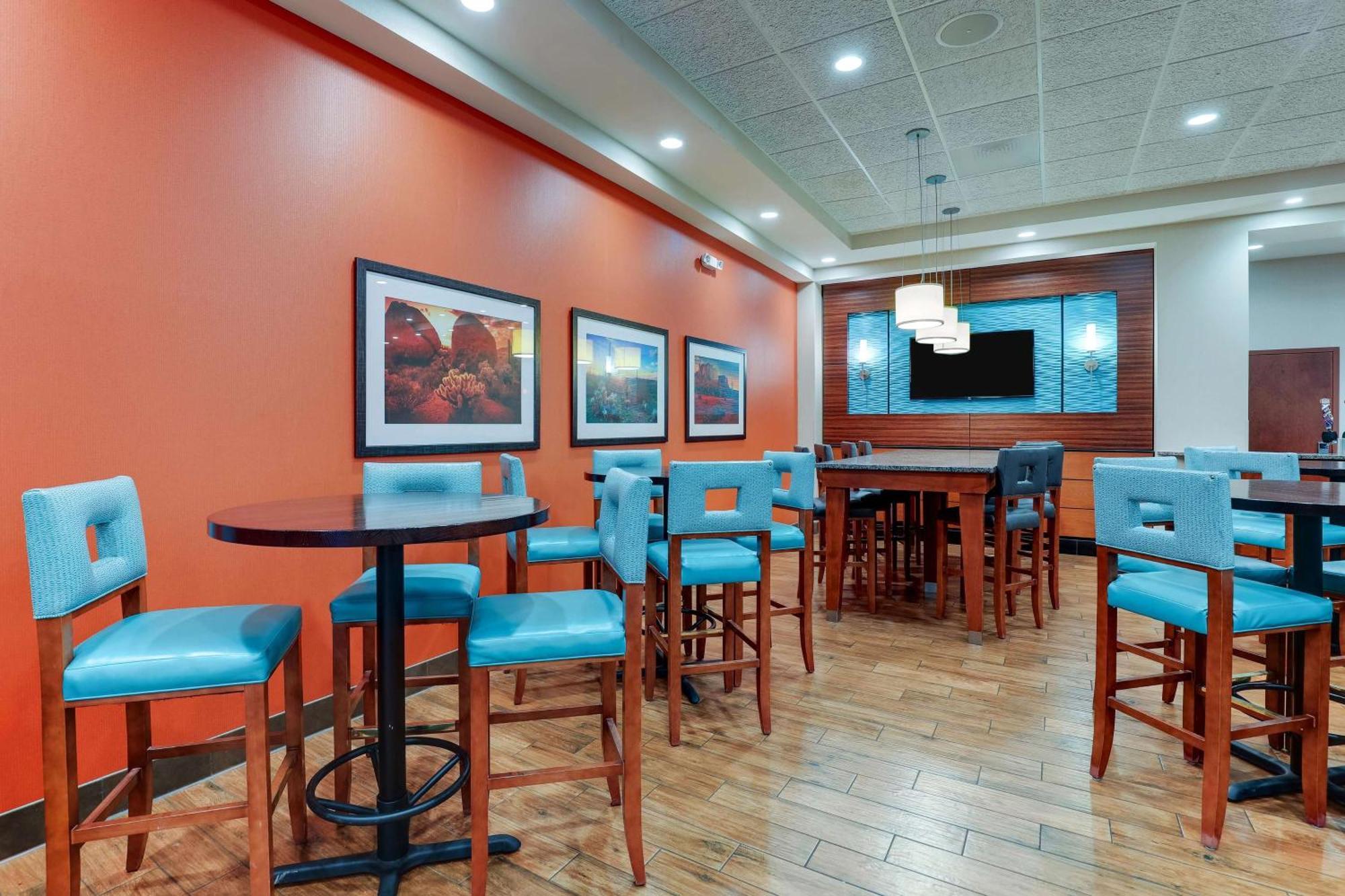 Drury Inn & Suites Phoenix Chandler Fashion Center Екстер'єр фото