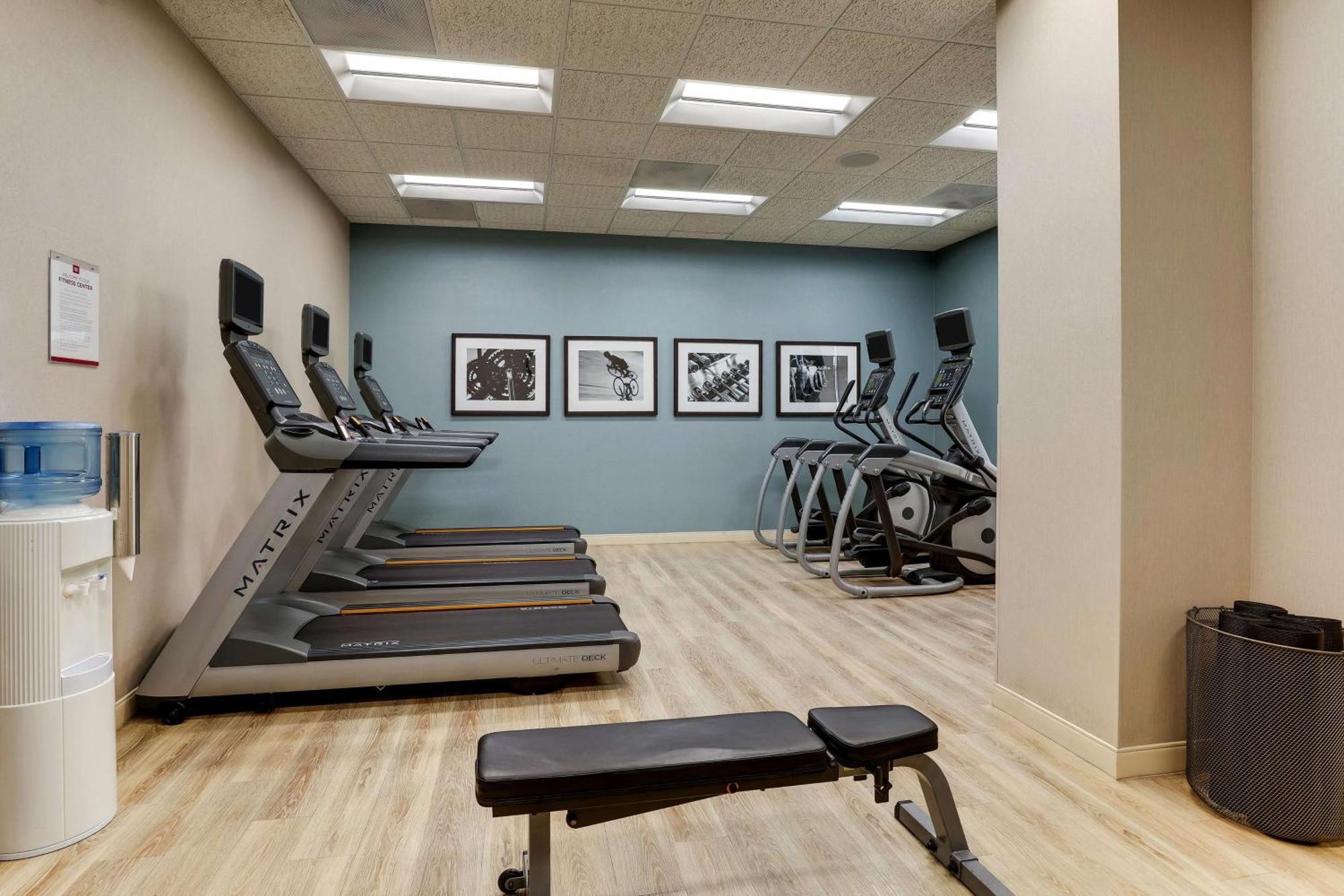 Drury Inn & Suites Phoenix Chandler Fashion Center Екстер'єр фото