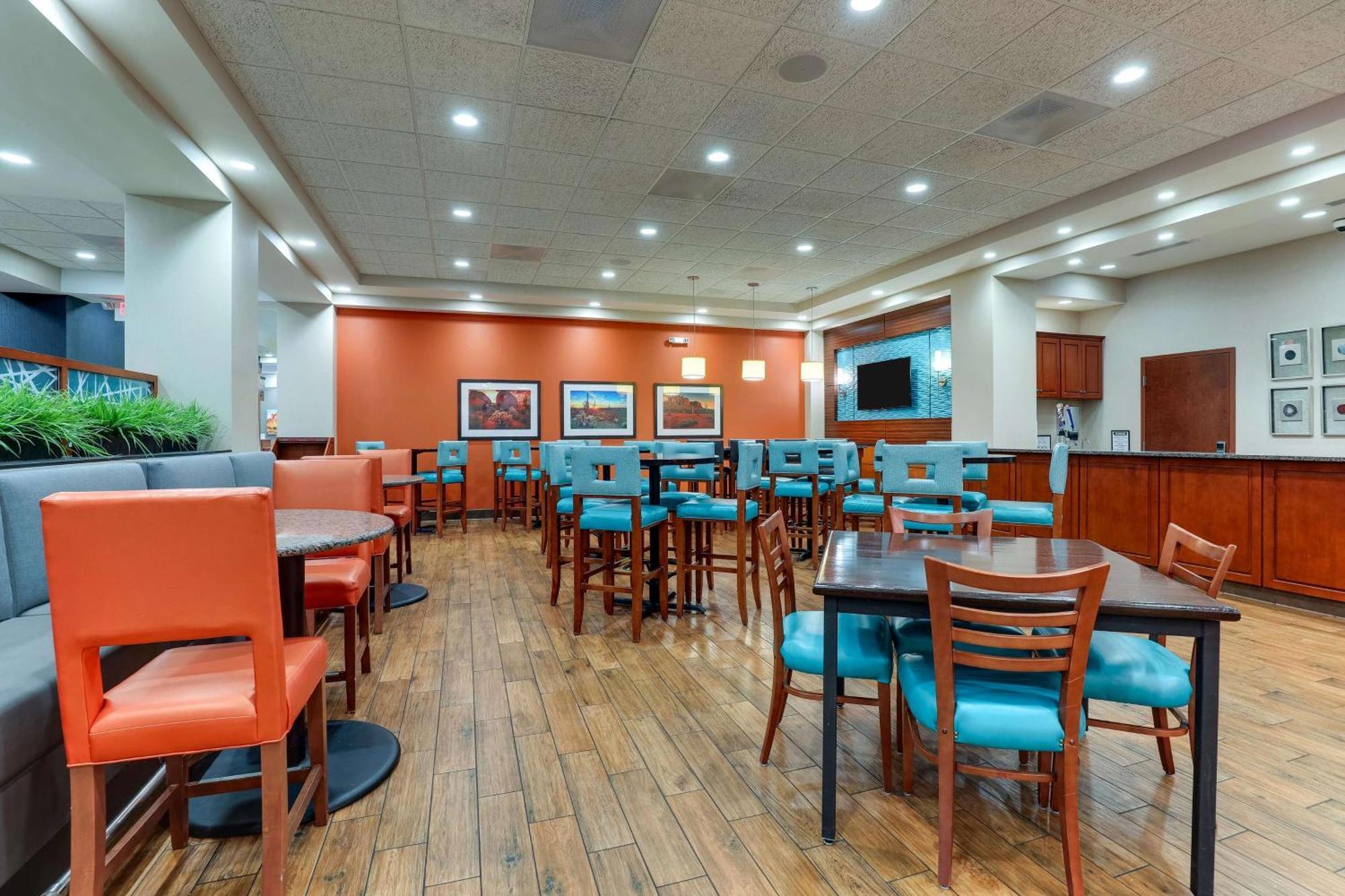 Drury Inn & Suites Phoenix Chandler Fashion Center Екстер'єр фото