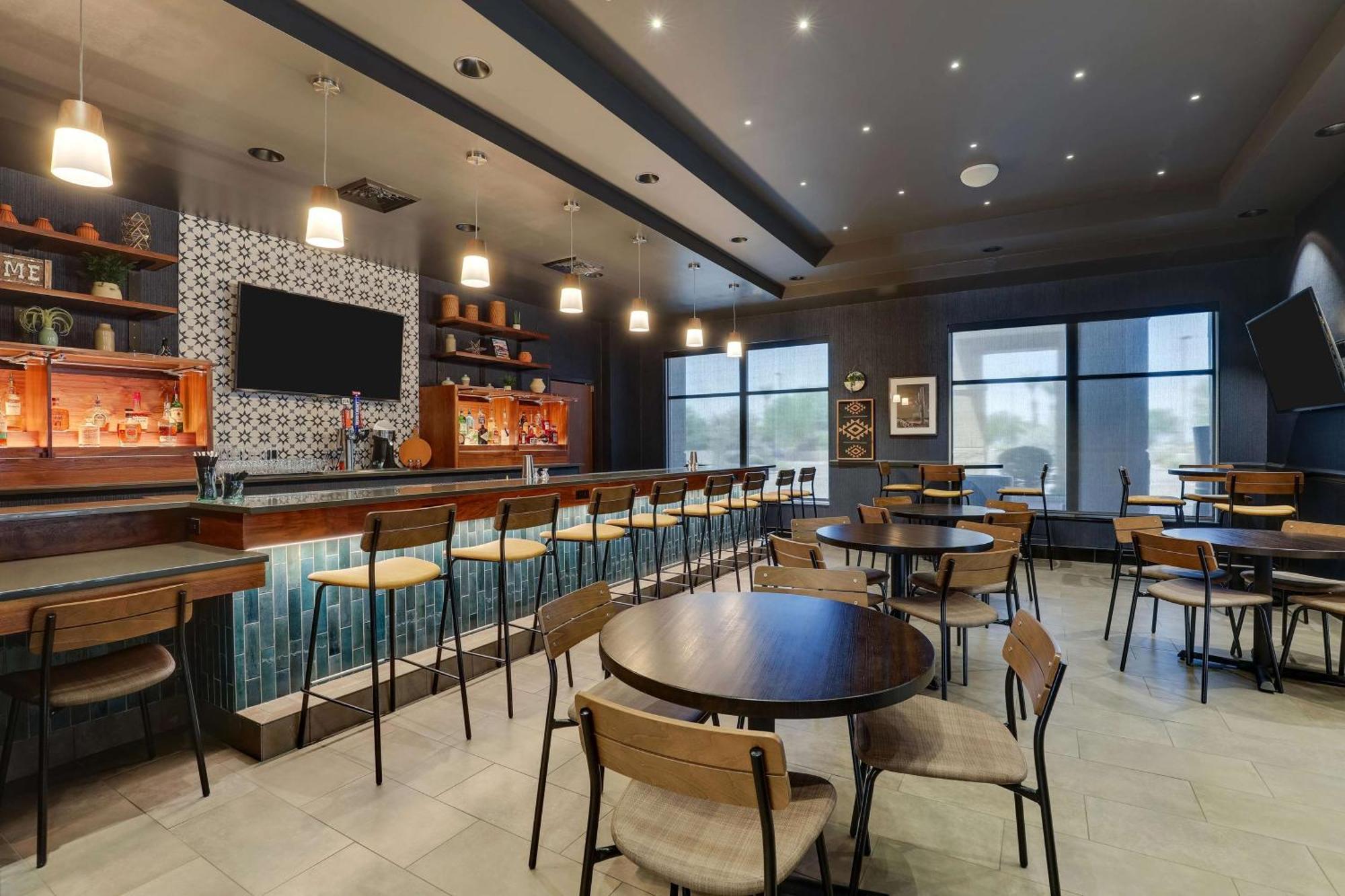 Drury Inn & Suites Phoenix Chandler Fashion Center Екстер'єр фото